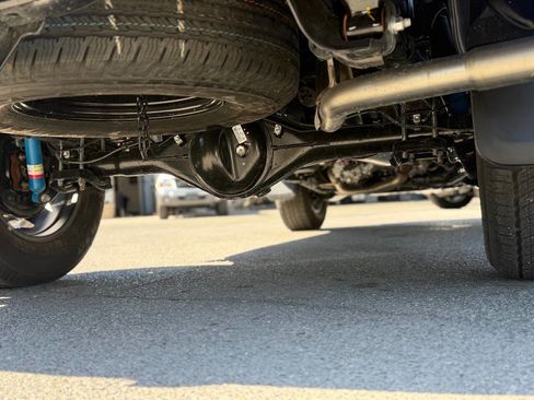 Used 2023 Toyota Tacoma TRD Sport image 35