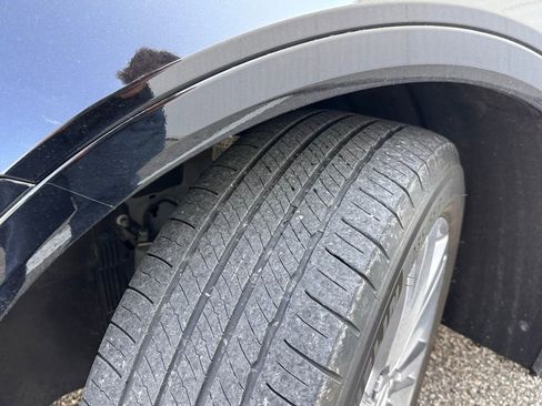 Used 2023 Cadillac XT5 Premium Luxury w/ Technology Package image 9