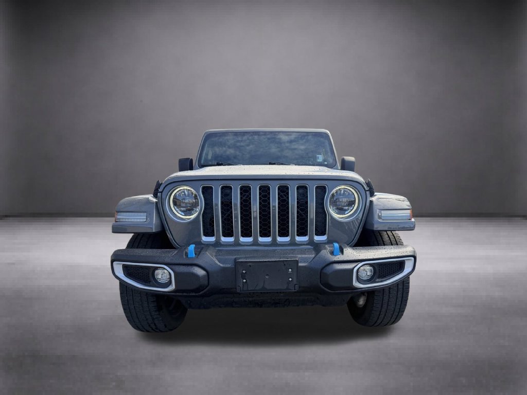 Used 2023 Jeep Wrangler Unlimited Sahara AWD/4WD image 4