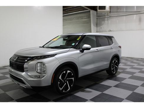 Used 2024 Mitsubishi Outlander Ralliart image 7