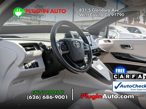 Used 2017 Toyota Mirai image 5