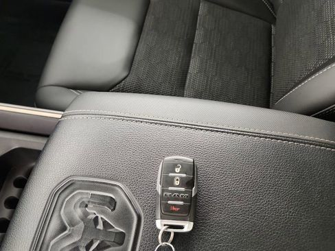Used 2020 RAM 1500 Sport image 20