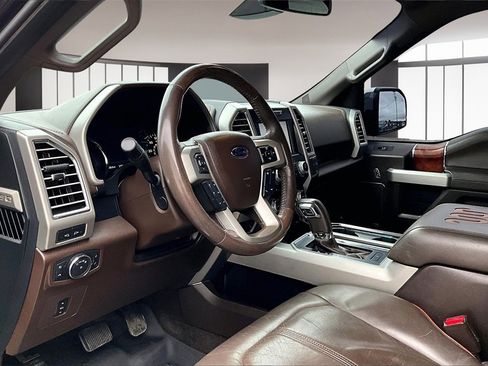 Used 2015 Ford F150 King Ranch w/ Equipment Group 601A Luxury image 12