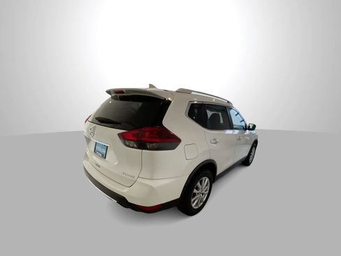 Used 2018 Nissan Rogue SV AWD/4WD image 8