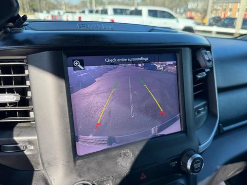 Used 2020 RAM 1500 Big Horn AWD/4WD image 24