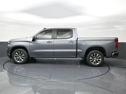 Used 2021 Chevrolet Silverado 1500 RST image 2