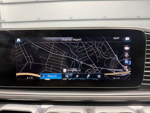 Used 2020 Mercedes-Benz GLS 450 4MATIC image 40