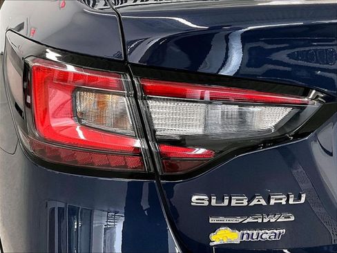 Used 2025 Subaru Legacy Premium AWD/4WD image 31