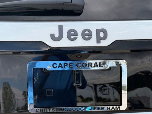 New 2026 Jeep Cherokee Overland AWD/4WD image 34