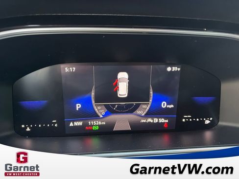 Certified 2025 Volkswagen Taos SE image 27