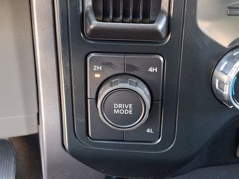 Used 2025 Ford F150 XLT w/ Equipment Group 301A Standard image 25