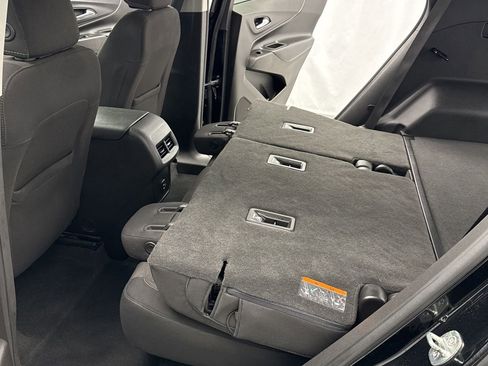 Used 2019 Chevrolet Equinox LT image 37