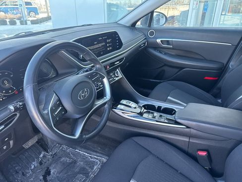 Used 2023 Hyundai Sonata SEL w/ Convenience Package image 9