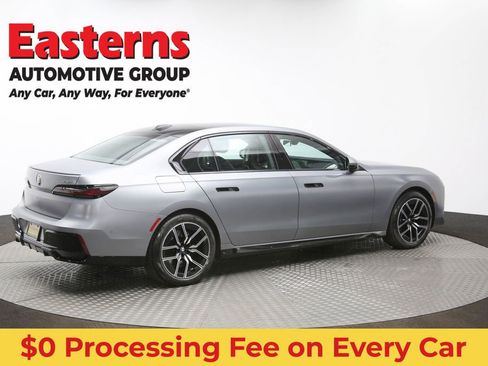Used 2023 BMW 740i w/ Executive Package RWD image 46
