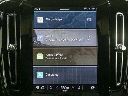 Used 2025 Volvo XC40 B5 Core image 22