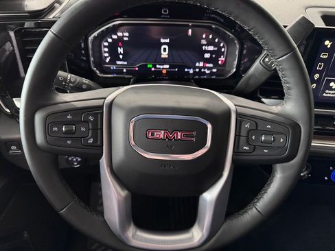 Certified 2024 GMC Sierra 1500 Elevation image 14