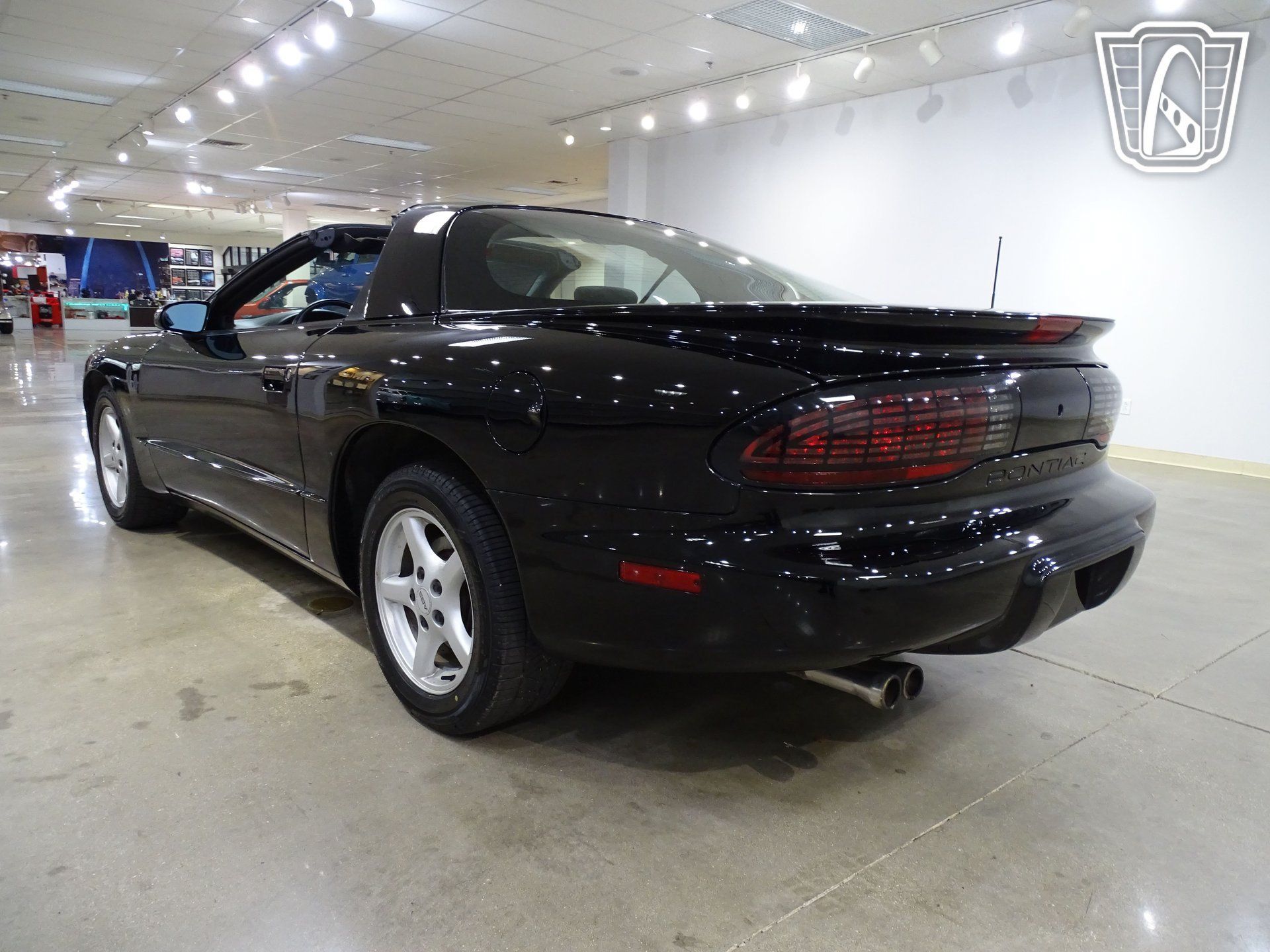 Used 1995 Pontiac Firebird Coupe RWD image 33