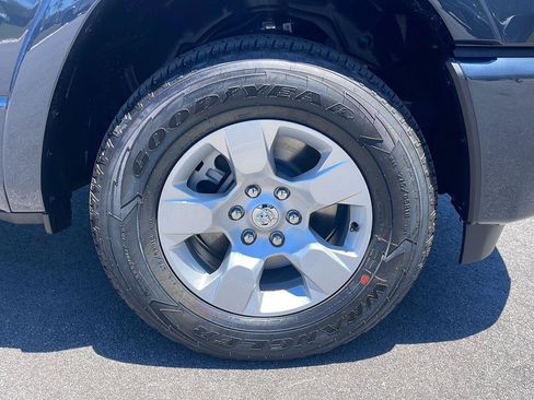 New 2026 RAM 1500 Big Horn AWD/4WD image 9