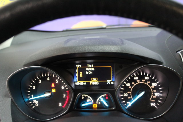 Used 2019 Ford Escape SEL AWD/4WD image 18