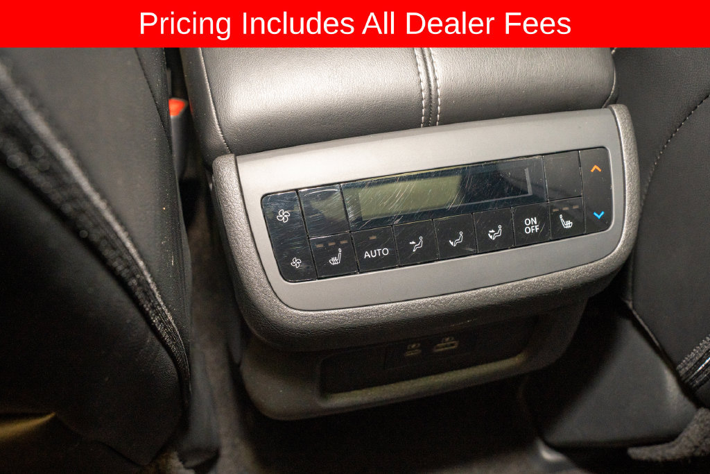 Used 2024 Nissan Pathfinder SL w/ SL Premium Package AWD/4WD image 10
