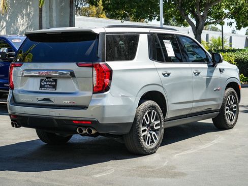 Used 2024 GMC Yukon AT4 w/ AT4 Premium Package AWD/4WD image 5