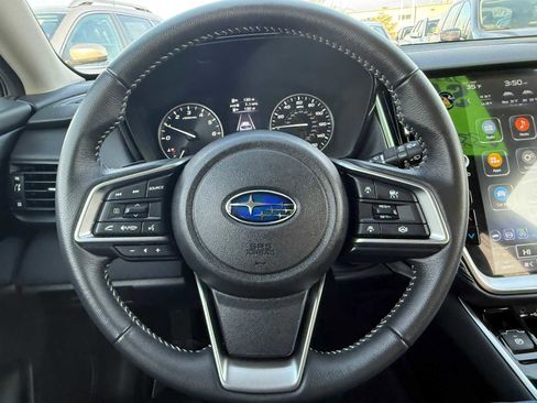 Certified 2025 Subaru Outback Premium w/ Popular Package #1A image 18