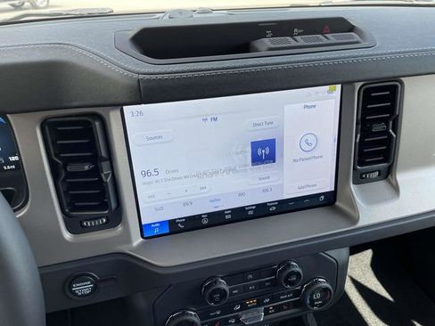 New 2025 Ford Bronco Outer Banks image 9