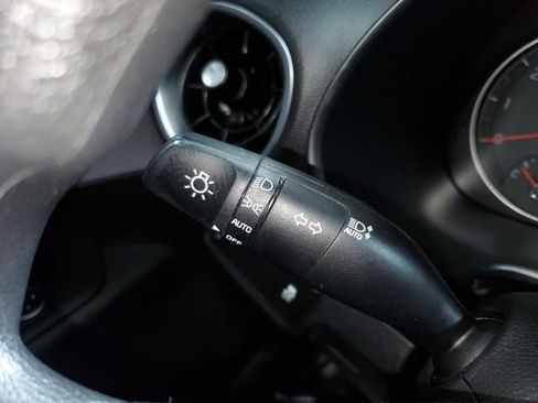 Used 2024 Kia Forte LXS image 15