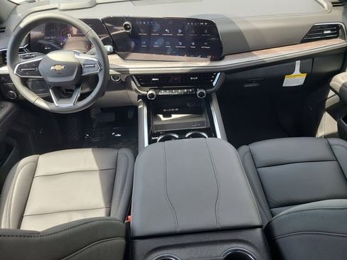 New 2026 Chevrolet Suburban LT w/ Comfort Package RWD image 14