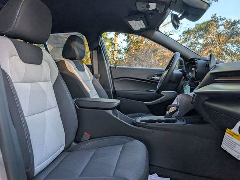 New 2026 Chevrolet Trax RS w/ Driver Confidence Package image 16