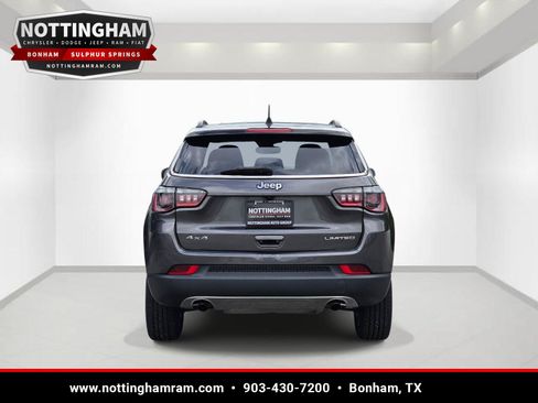 Used 2023 Jeep Compass Limited AWD/4WD image 5