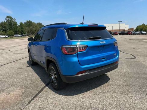 Used 2019 Jeep Compass Latitude FWD image 6
