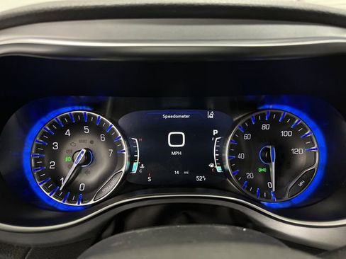 New 2026 Chrysler Pacifica Limited w/ S Appearance Package image 18