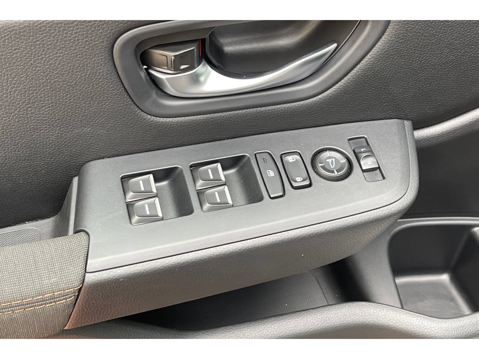 Certified 2026 Honda Pilot Sport image 12