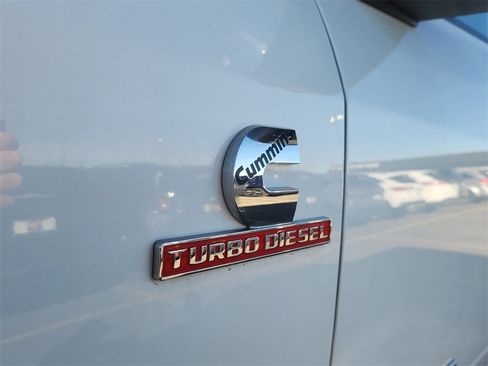 Used 2024 RAM 2500 Laramie w/ Safety Group image 27