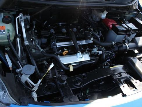 Used 2021 Nissan Versa SV FWD image 57