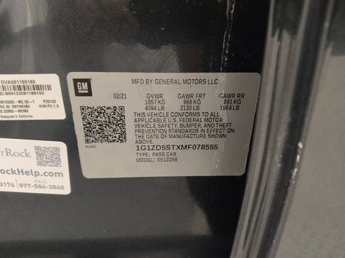 Used 2021 Chevrolet Malibu LT FWD image 33