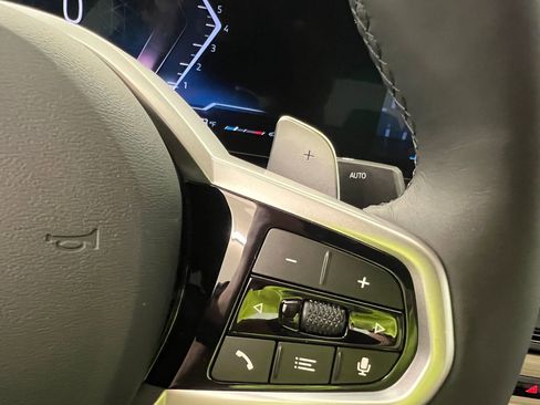 Used 2025 BMW 330i xDrive Sedan w/ M Sport Package AWD/4WD image 25