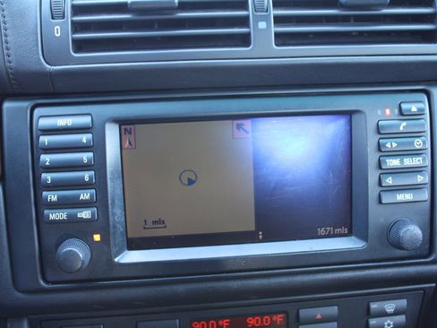 Used 2001 BMW M5 image 29