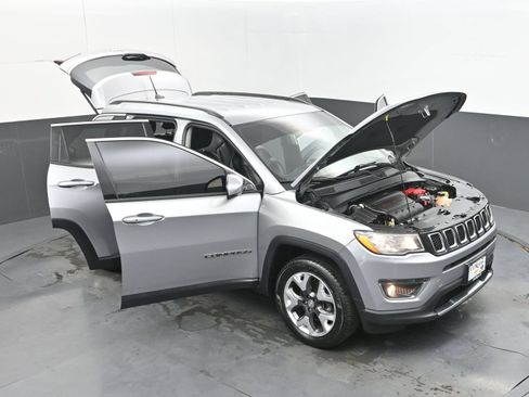 Used 2019 Jeep Compass Limited AWD/4WD image 41