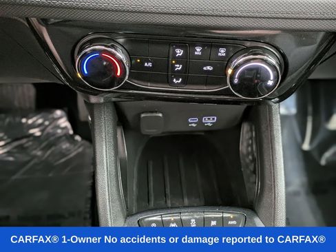 Used 2025 Chevrolet TrailBlazer LT AWD/4WD image 29