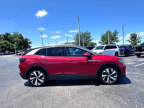 Used 2021 Volkswagen ID.4 Pro S w/ Gradient Package AWD/4WD image 16