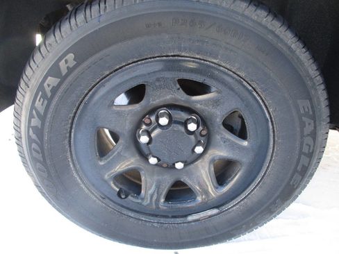 Used 2016 Chevrolet Tahoe 2WD image 30