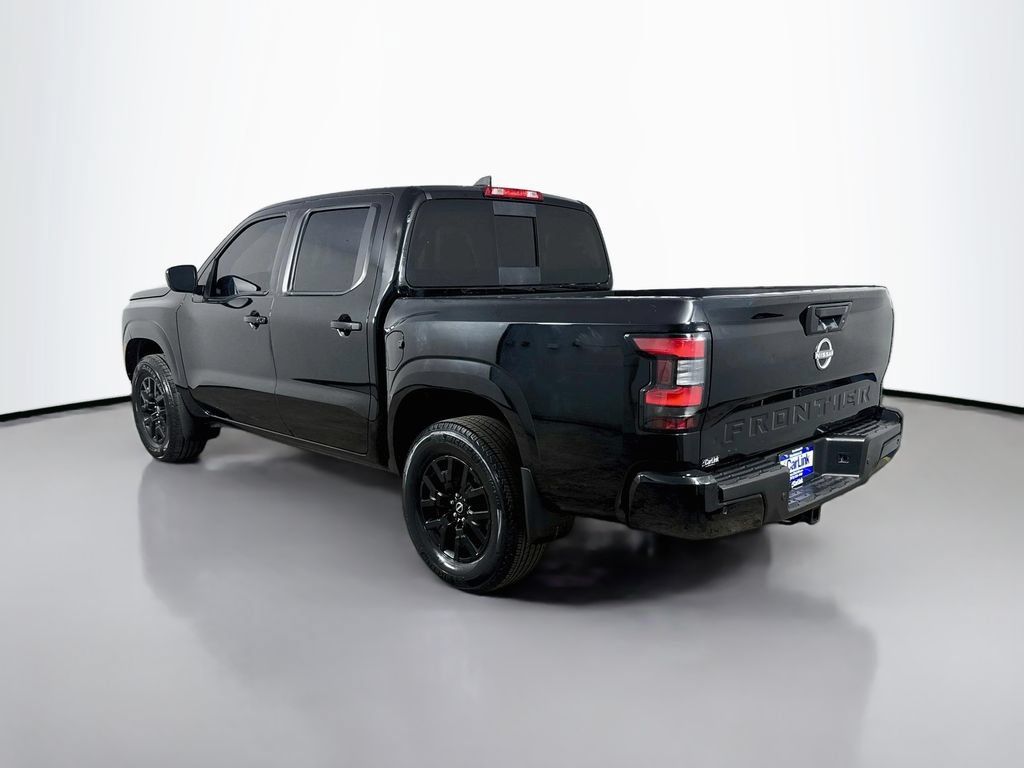 Used 2023 Nissan Frontier SV w/ SV Premium Package AWD/4WD image 5