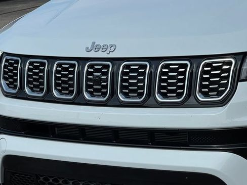 Used 2025 Jeep Compass Limited w/ Elite Group AWD/4WD image 45