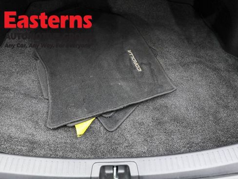 Used 2023 Toyota Corolla LE w/ LE Convenience Package image 9