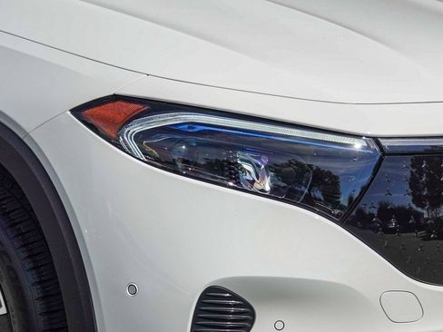 Certified 2025 Mercedes-Benz EQB 300 300 image 9