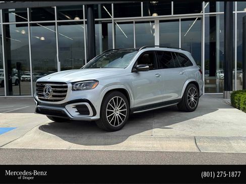 New 2025 Mercedes-Benz GLS 450 4MATIC image 1