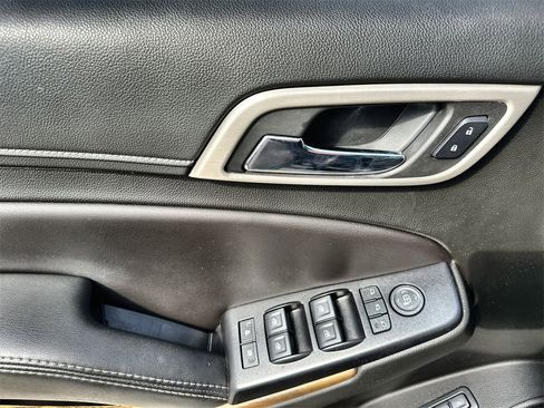 Used 2019 GMC Yukon XL Denali w/ Denali Ultimate Package image 22