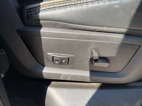 Used 2022 RAM 2500 Laramie AWD/4WD image 18